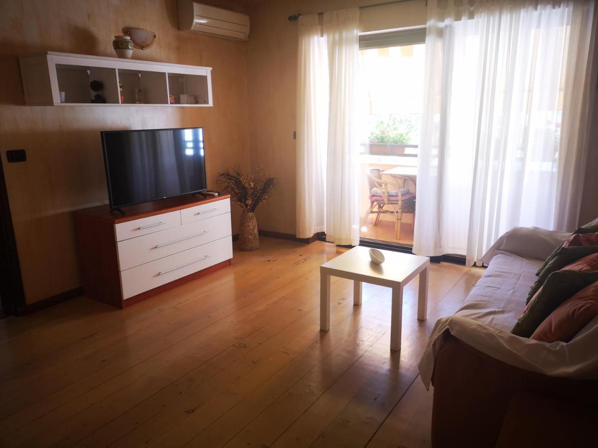 Apartment Marisa Poreč Buitenkant foto